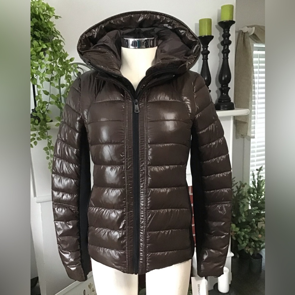 Bernardo Eco Plume Performance jacket.NWT